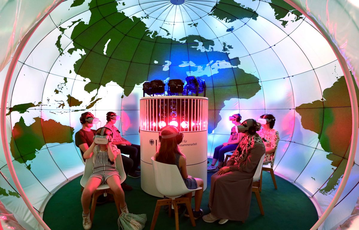 BMZ climate dome - multisensory 360-degree video trade fair installation