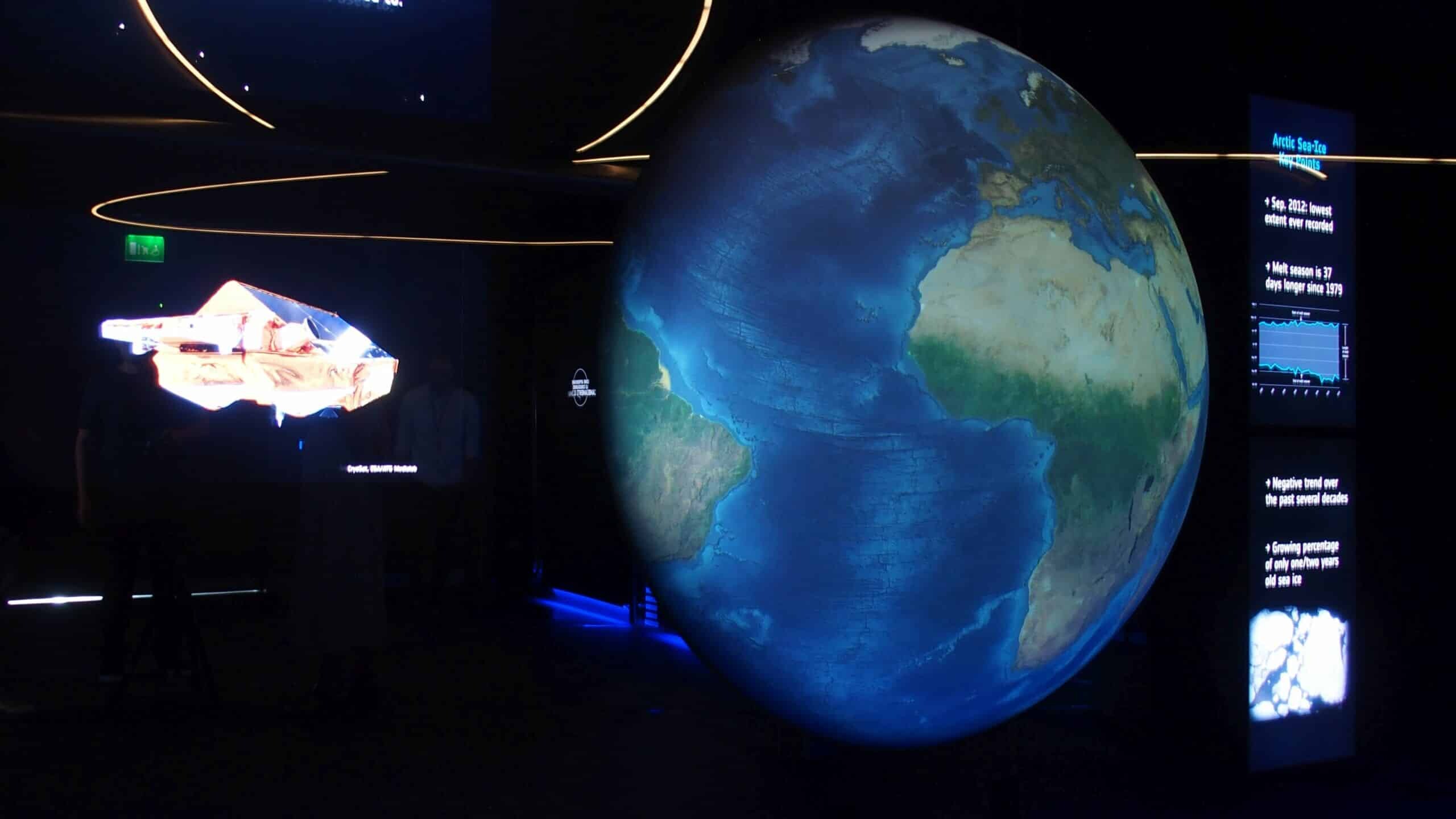 interactive globe projection in 4K - corporate showroom ESA