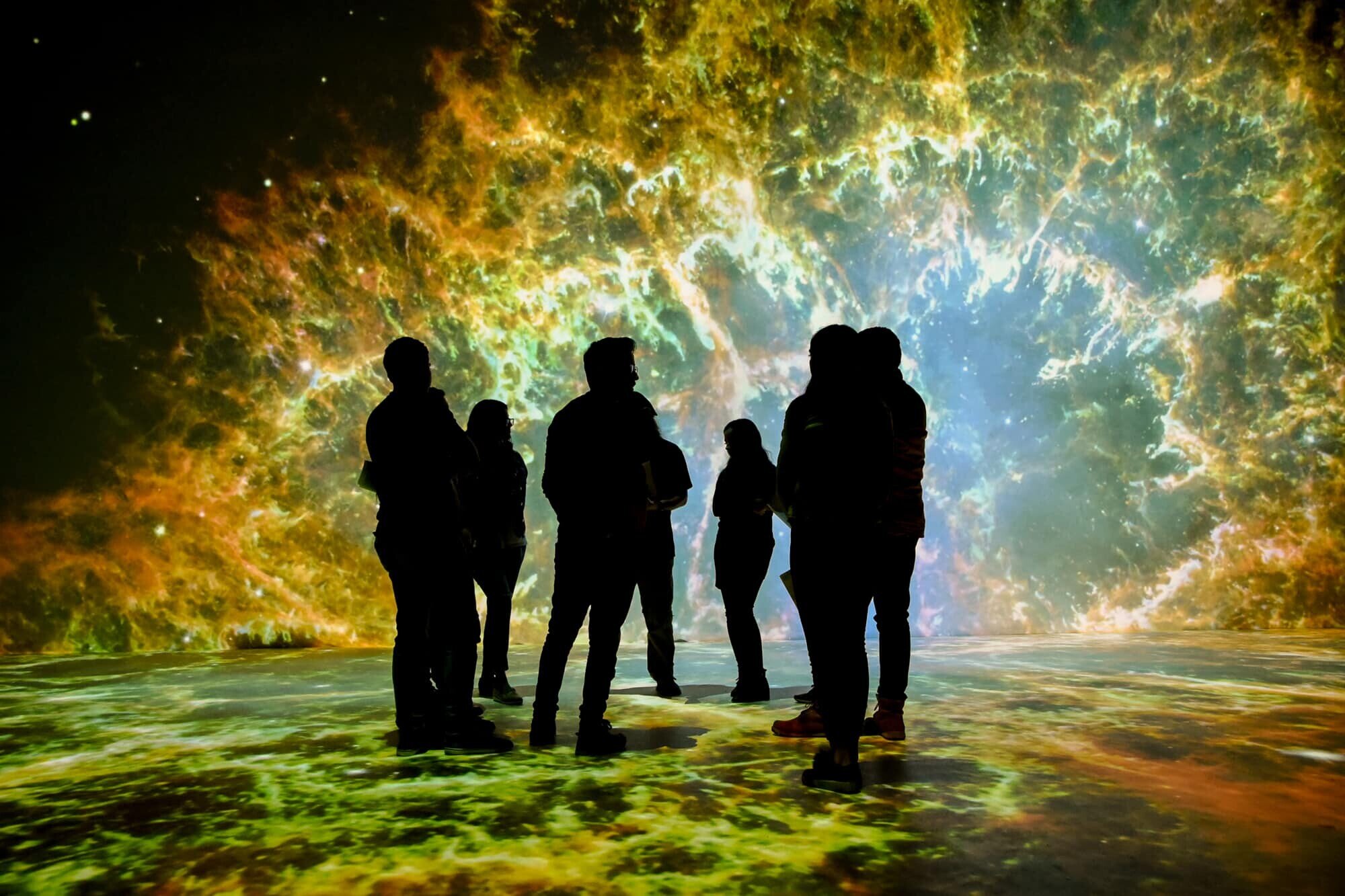 Immersive projection room for large groups at the Science Center Sinaloa