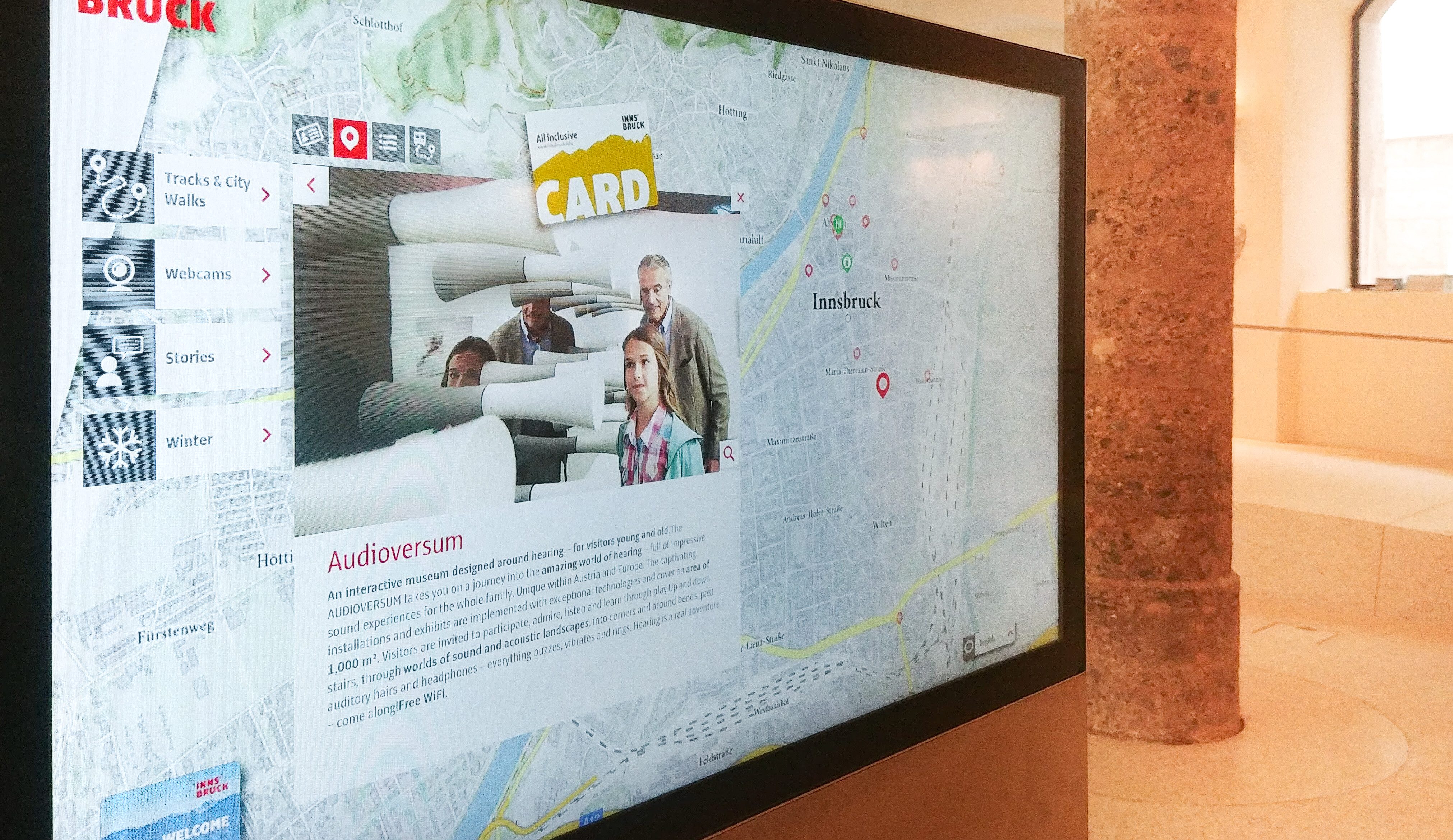 interactive tourist information with maps of the city and tourist highlights