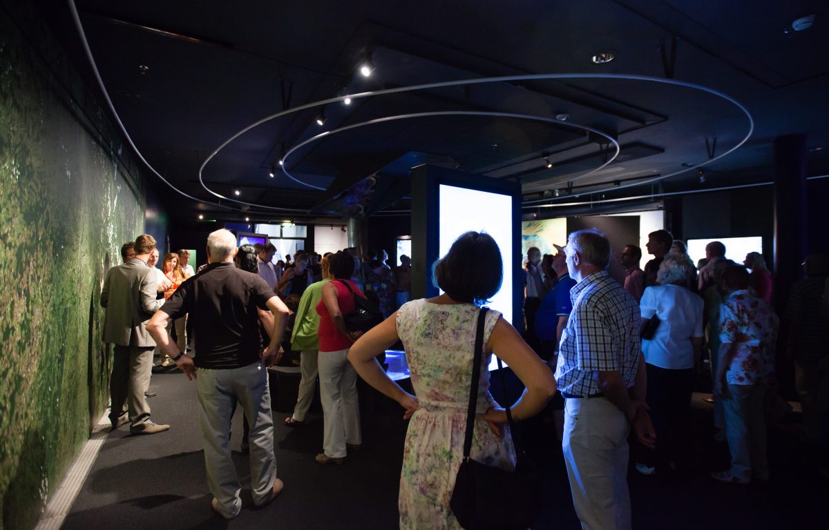 Interactive exhibition with seven rotating touch screens