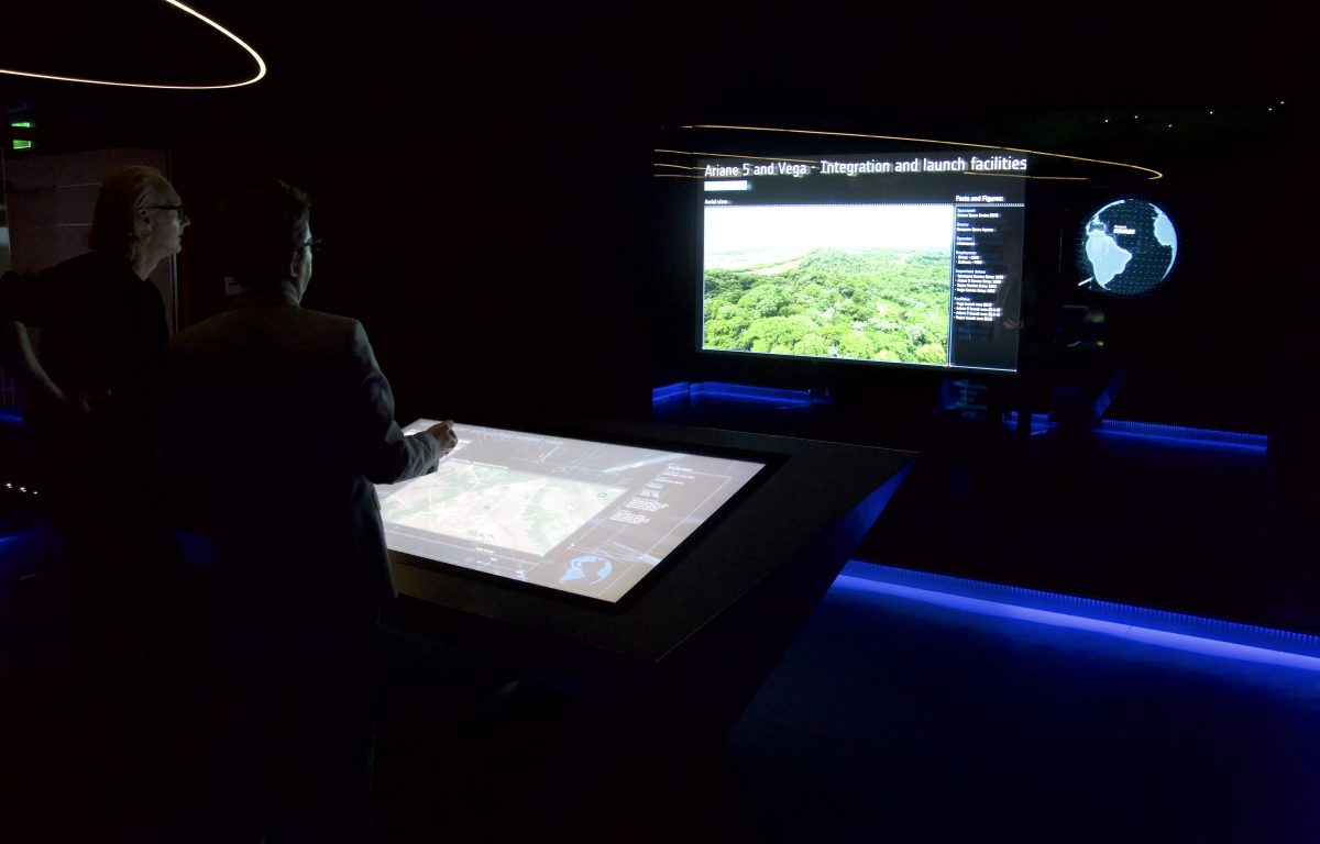 ESA interactive visitor center with multitouch installations