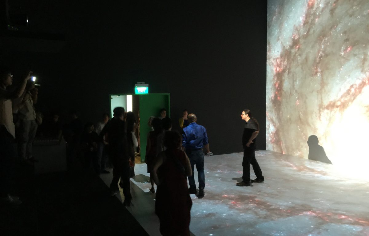 Walk-in room with eight 4K projections at the Ars Electronica Center