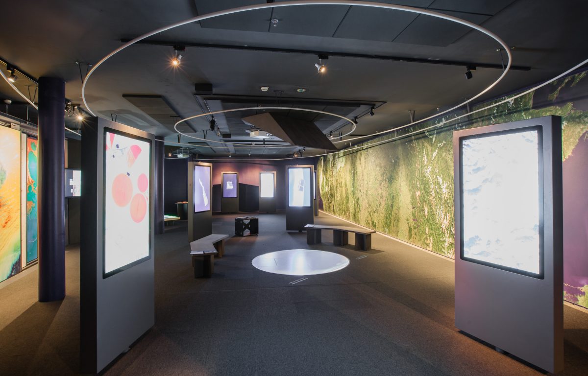 For the Ars Electronica Center, Ars Electronica Solutions developed an interactive exhibition for the ESA