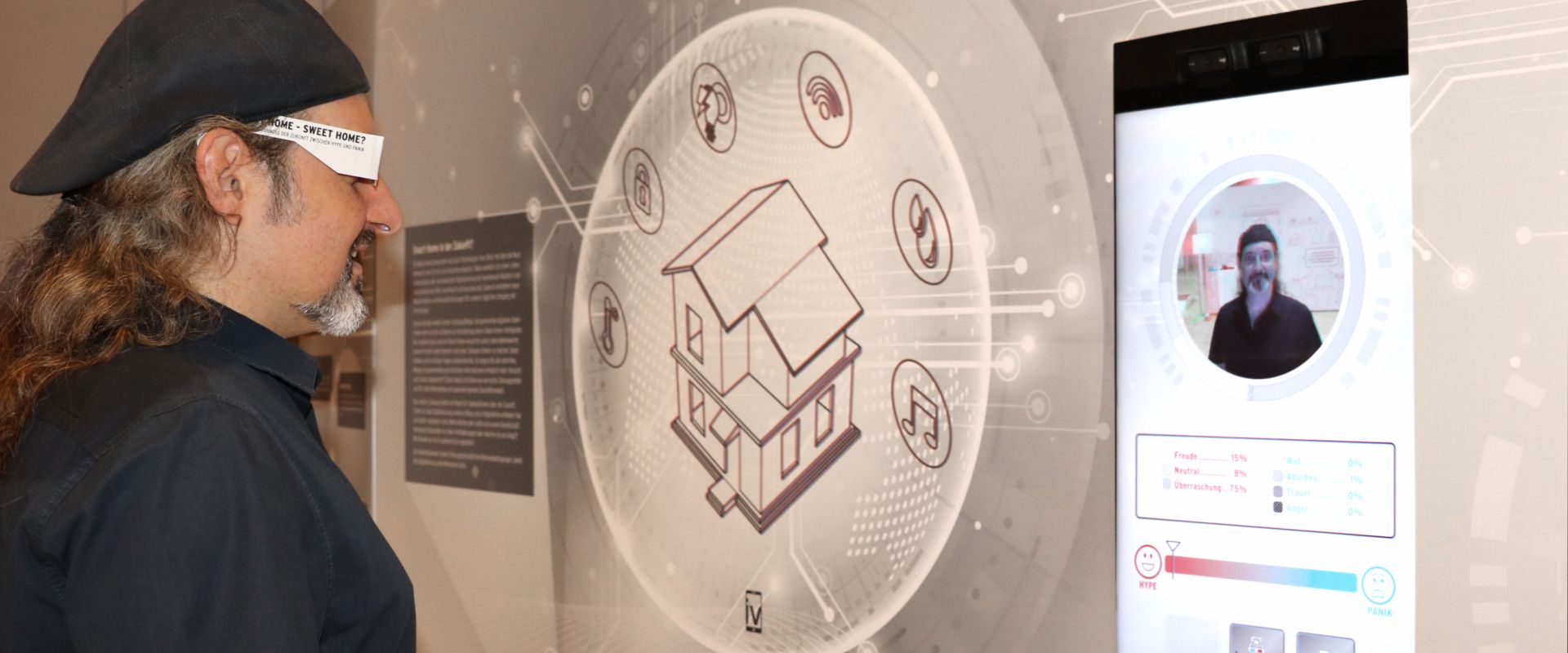 Smart home exhibition on technological possibilities and data protection