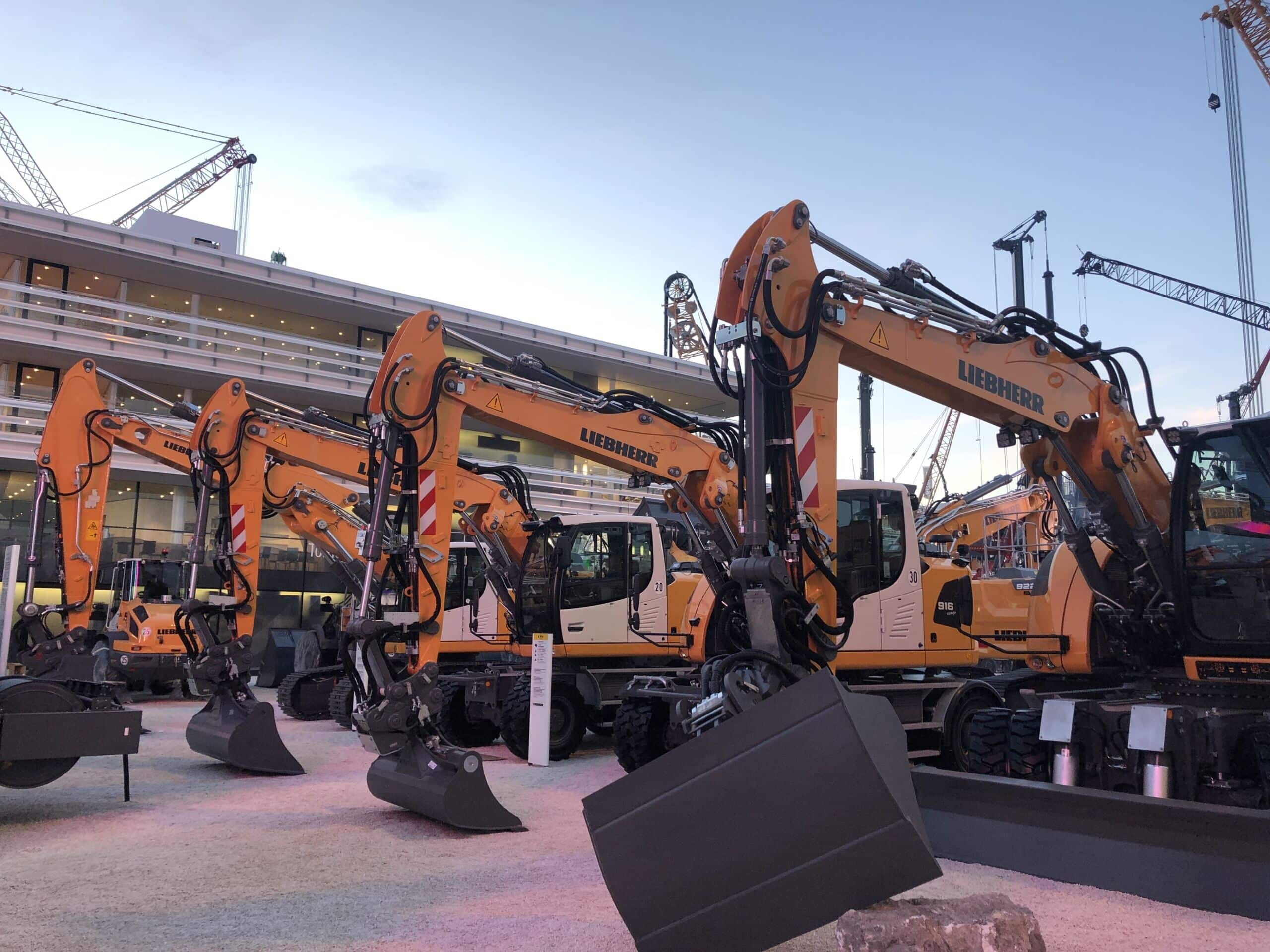 Liebherr mit 14.000 Quadratmetern Standfläche auf der bauma Messe 2019