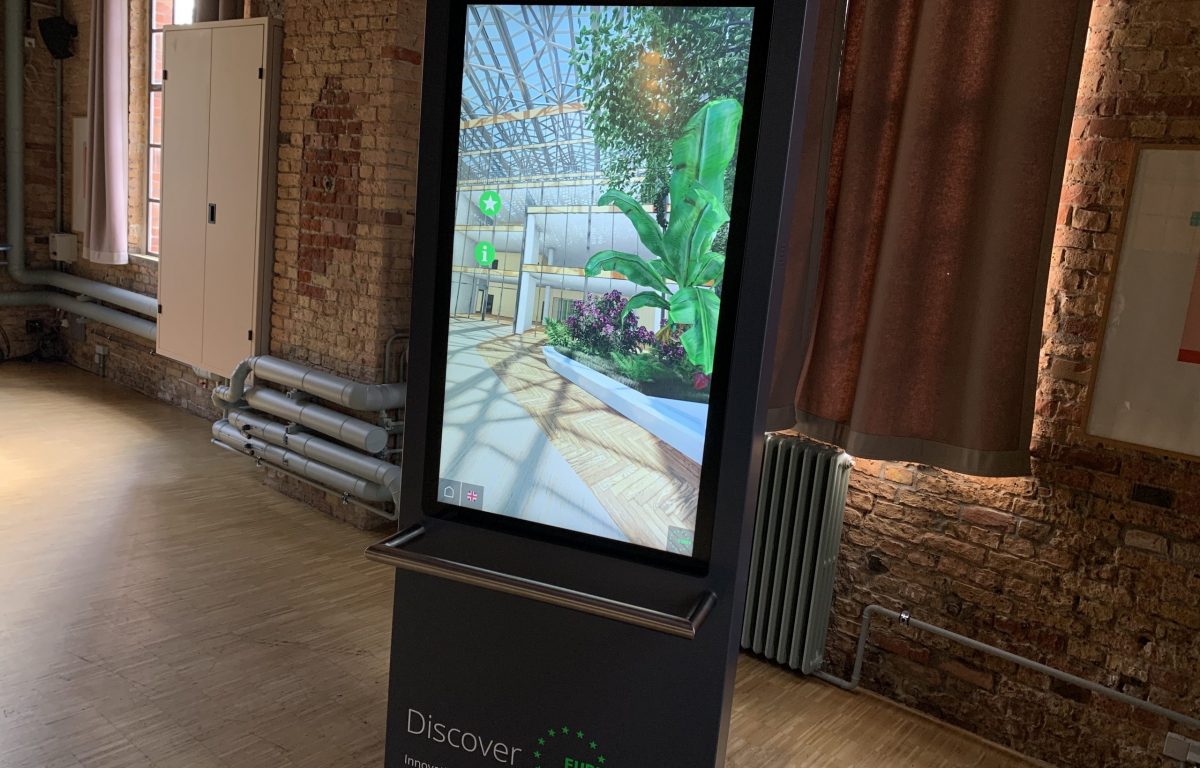 Interaktiver Drehscreen gibt immersive Einblicke in die Mobilität der Zukunft