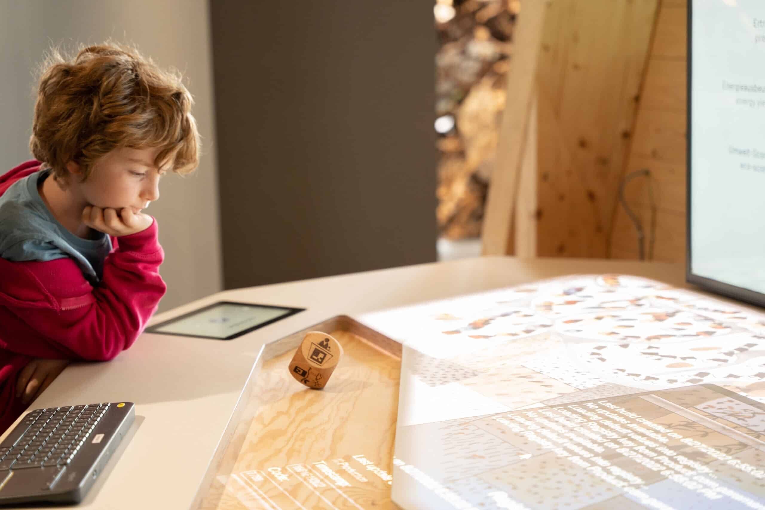 Spielerisches Exponat im Mitmach-Museum Nawareum