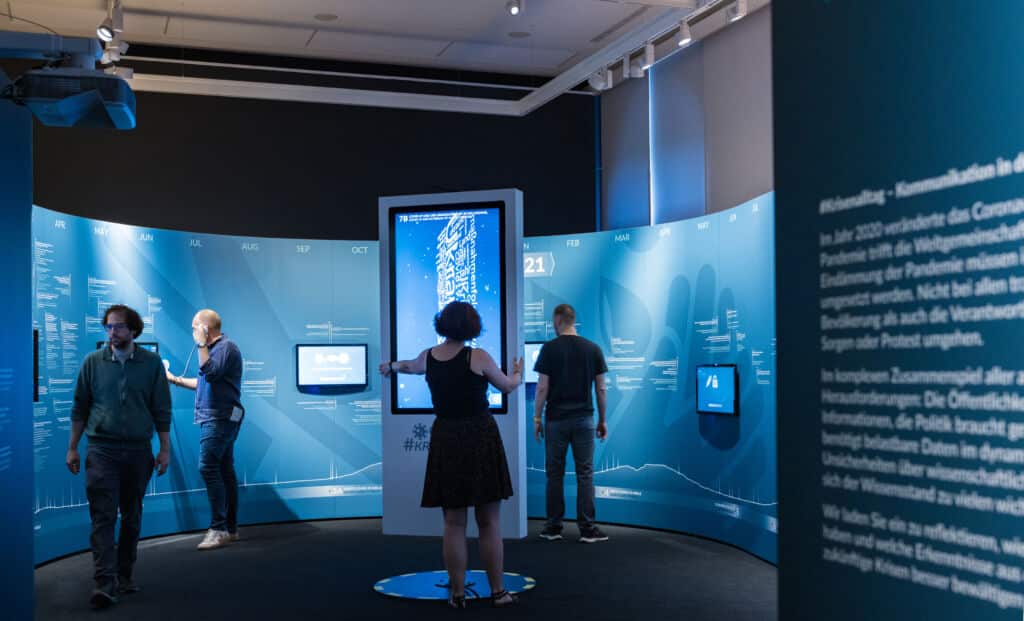 Exhibition #Krisenalltag - interactive museum offers novel access to data
