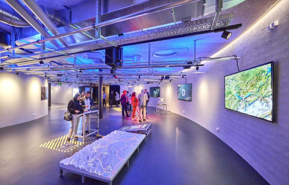 Space Eye Besucherzentrum - immersive Erlebnisse in Schweizer Sternwarte