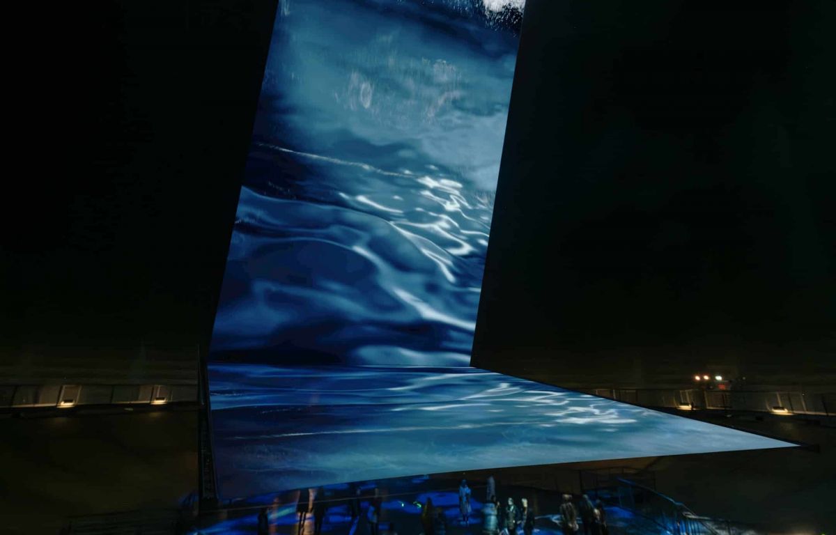 Immersive space with two projection screens in the Gasometer Oberhausen