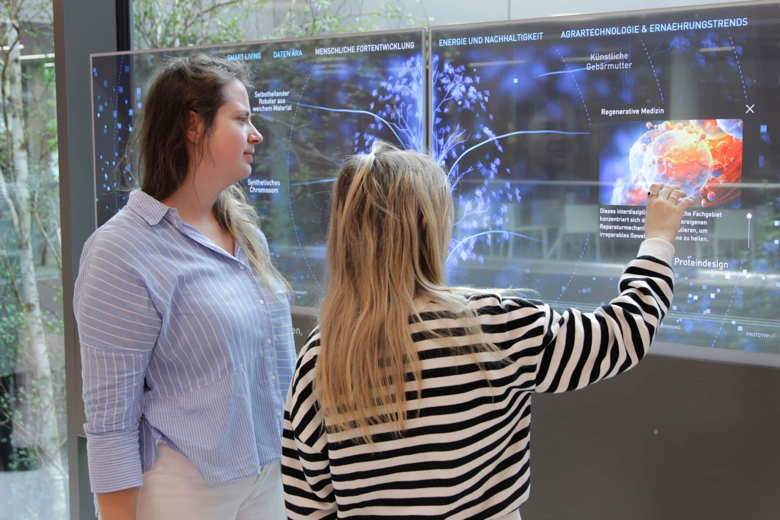 Multitouch-Screens transparent für interaktive Informationsvermittlung