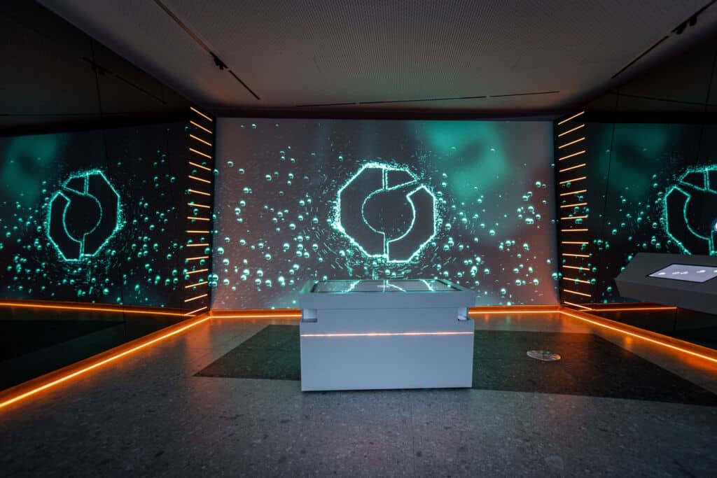 B2B Showroom der Wack Group bei Ingolstadt beeindruckt mit Multitouch, LED und Projektionstechnologien